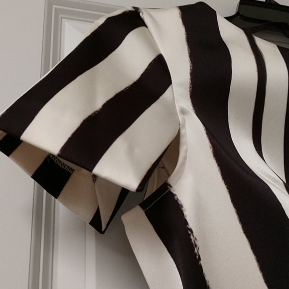 Topshop Dress Faux Leather Detail Split Short Sleeve Black White Stripe sz Small - Picture 3 of 12